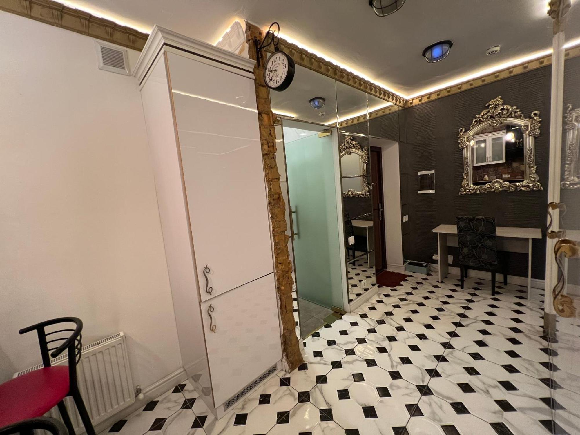 2 Bedrooms Heart Of City Center Chişinau Exteriör bild