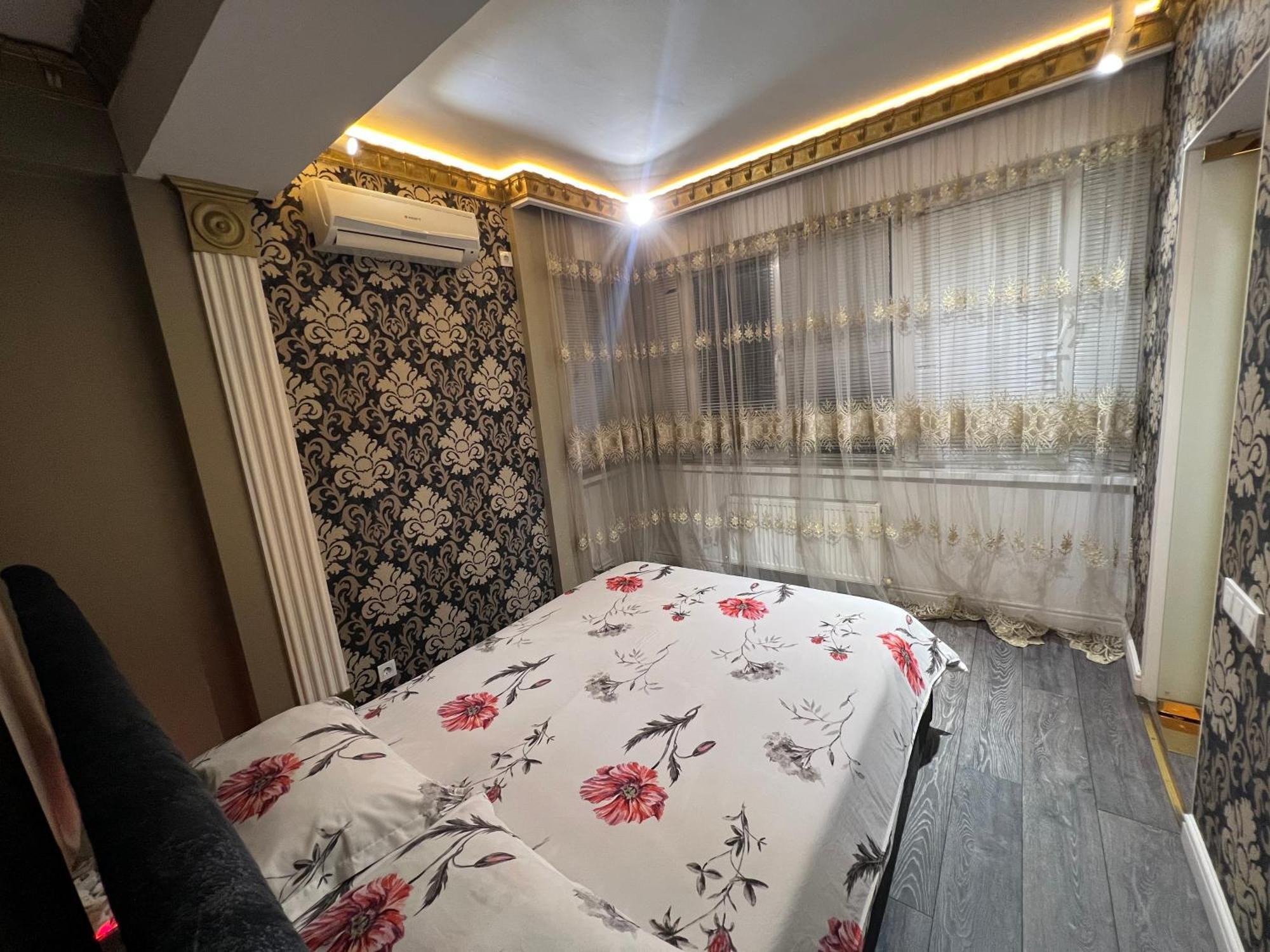 2 Bedrooms Heart Of City Center Chişinau Exteriör bild