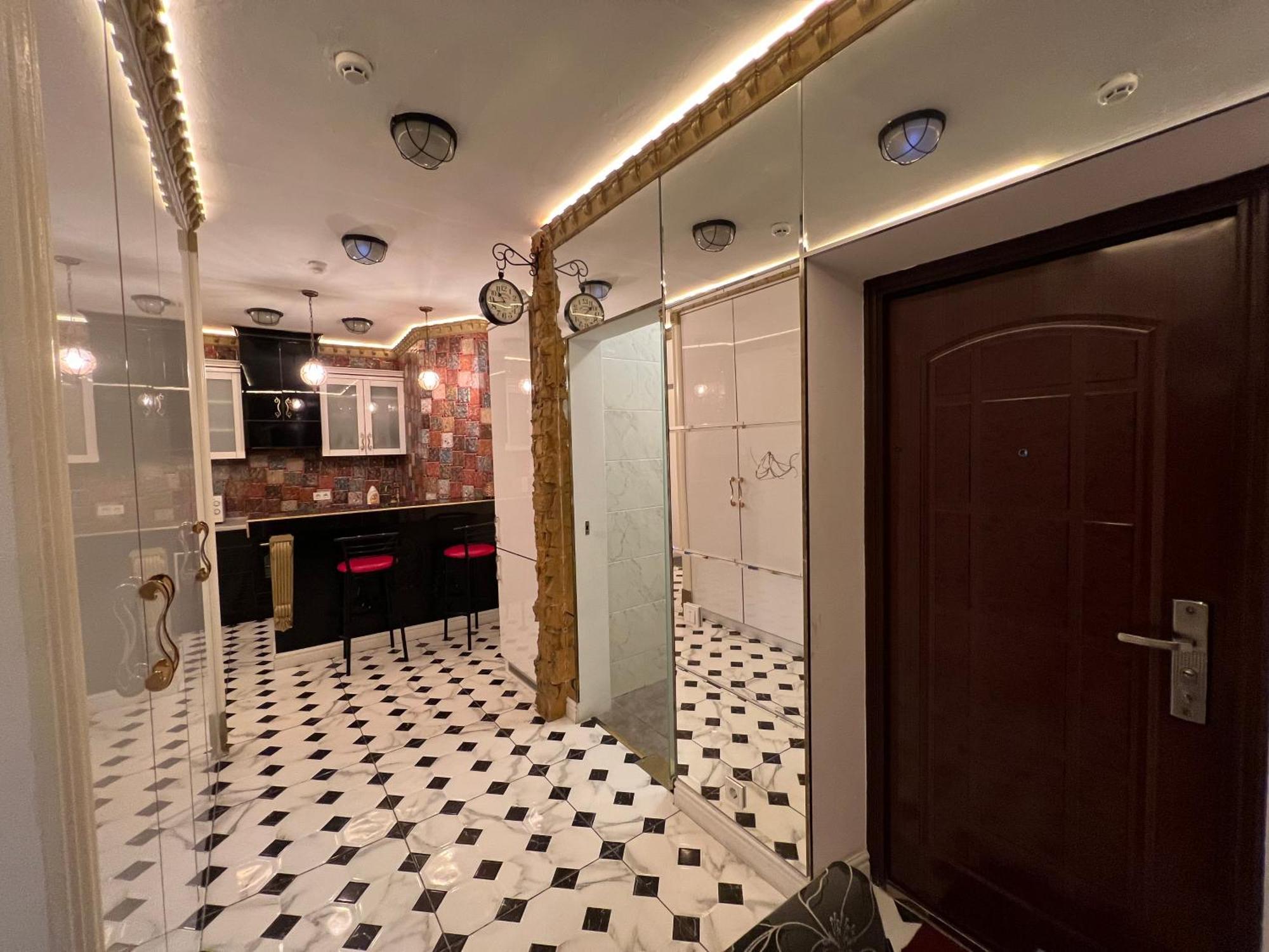 2 Bedrooms Heart Of City Center Chişinau Exteriör bild