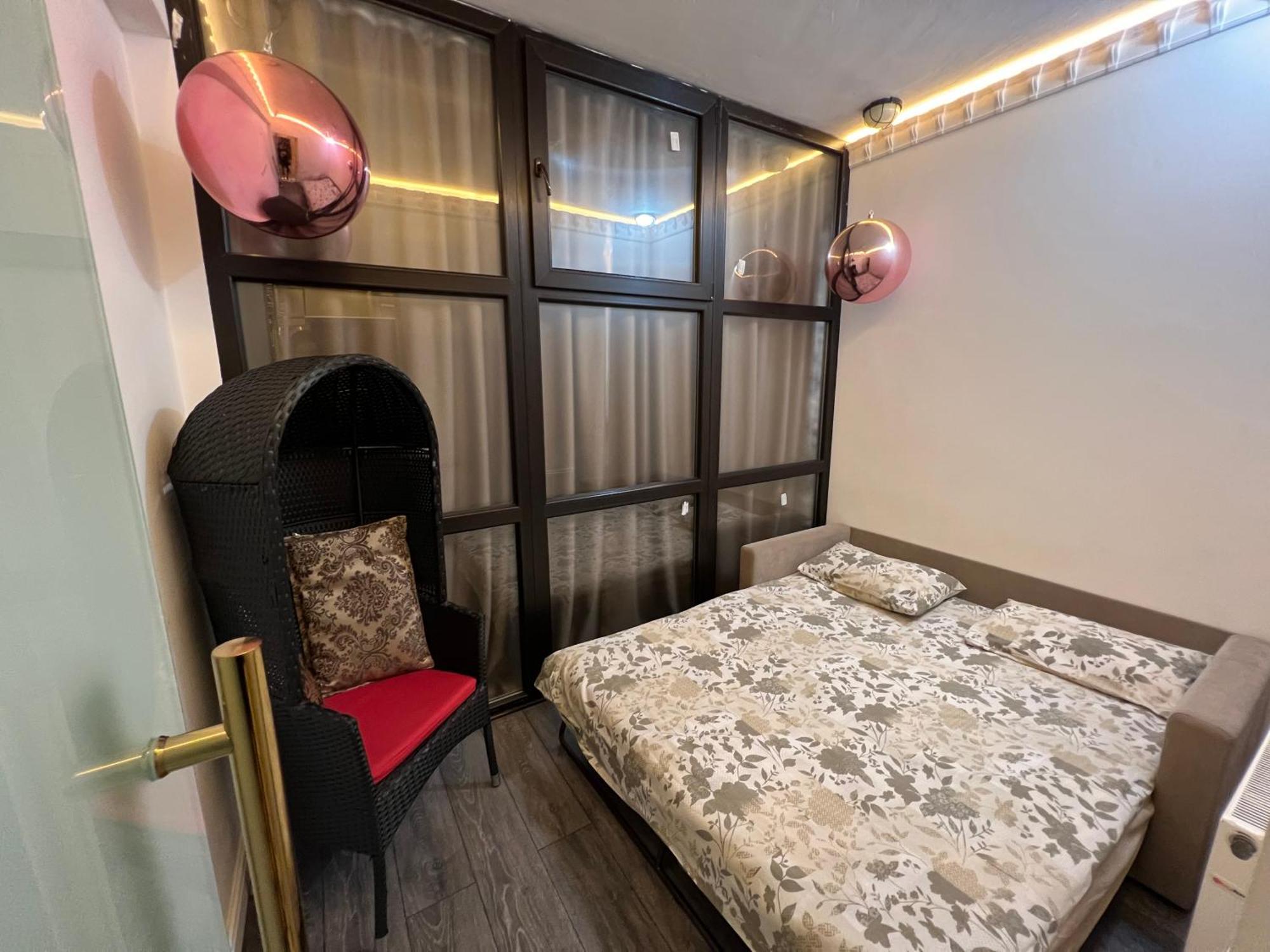 2 Bedrooms Heart Of City Center Chişinau Exteriör bild