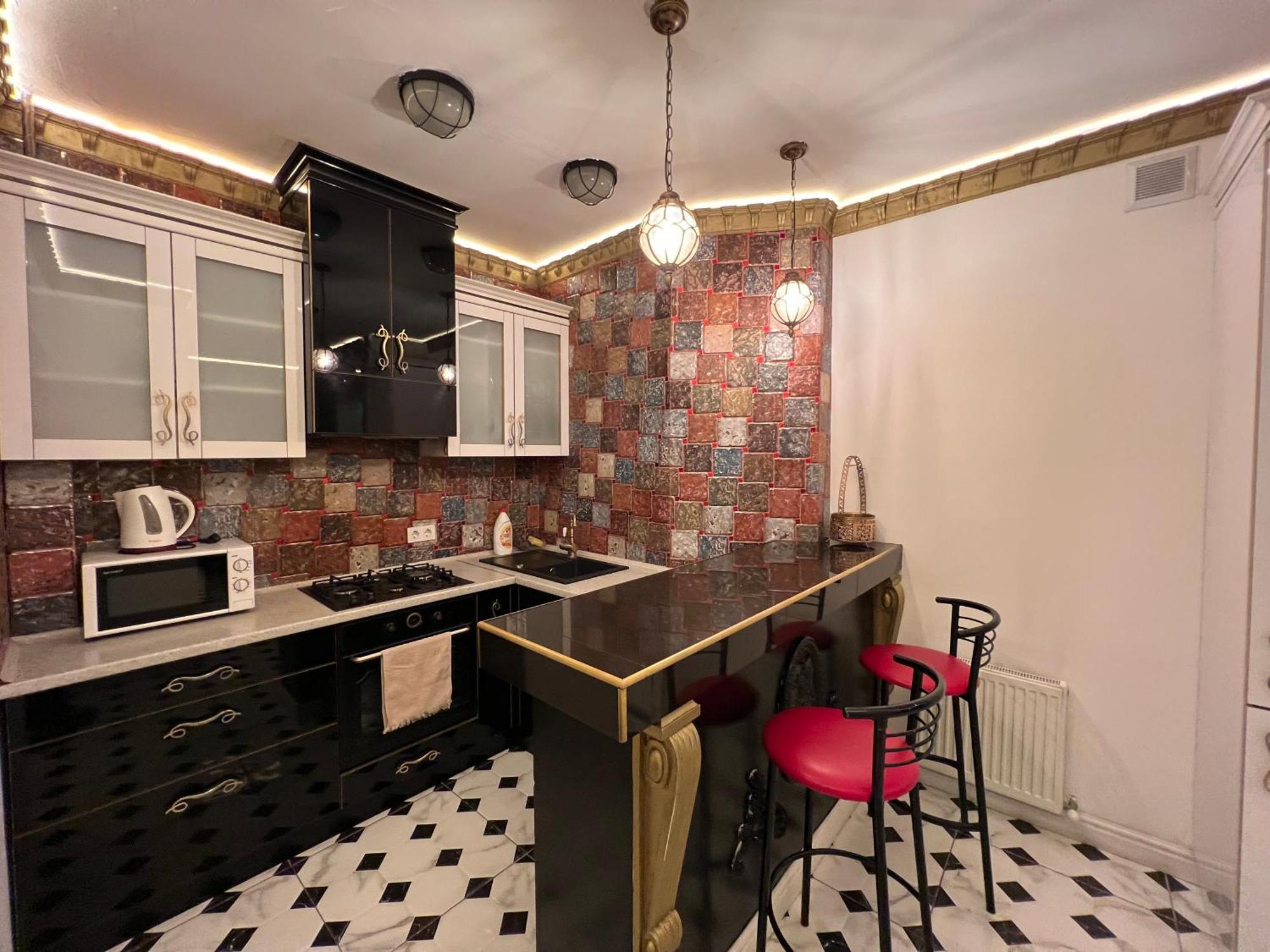 2 Bedrooms Heart Of City Center Chişinau Exteriör bild
