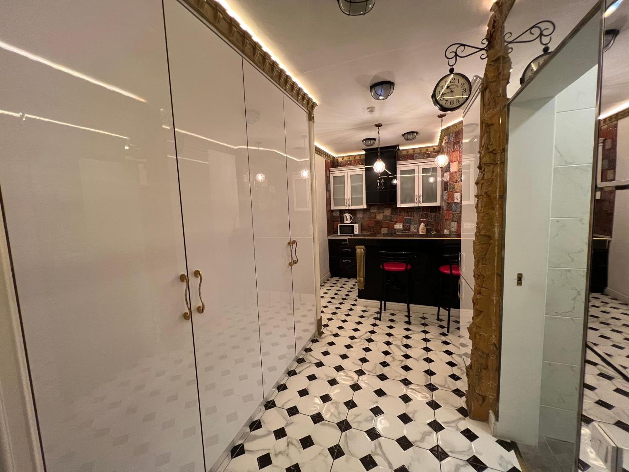 2 Bedrooms Heart Of City Center Chişinau Exteriör bild